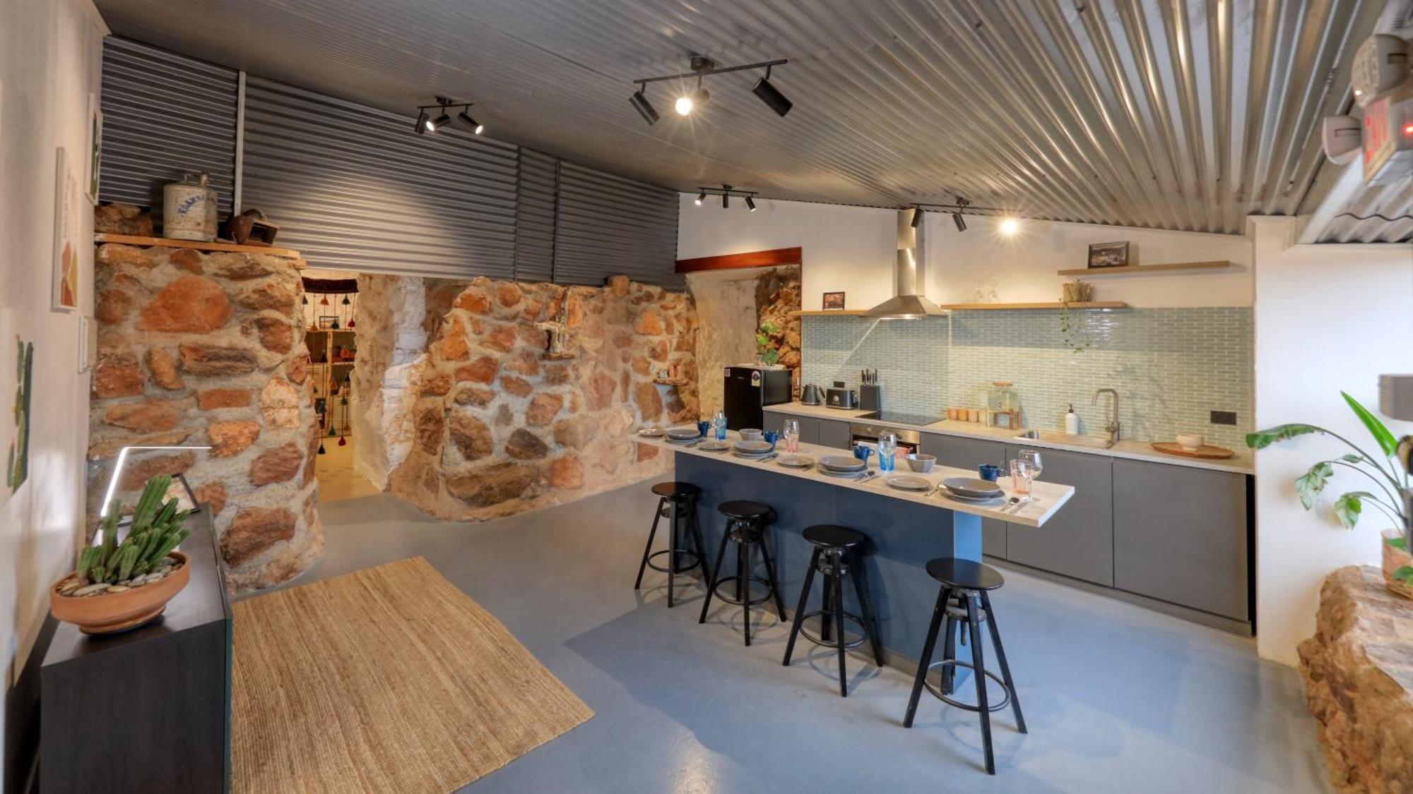White Cliffs Accommodation -Daybreak Dugout - Unique Cave House Екстер'єр фото